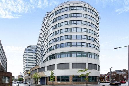 Marco Island Huntingdon Street, 1 bedroom  Flat to rent, £775 pcm