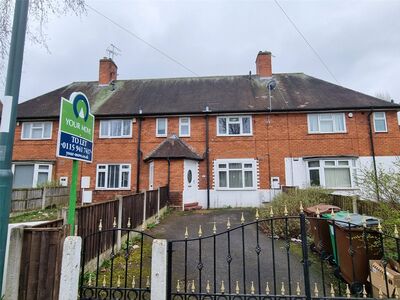 3 bedroom Mid Terrace House to rent