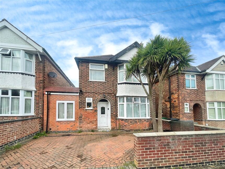 Main image of 4 bedroom Detached House for sale, Cliff Road, Carlton, Nottinghamshire, NG4