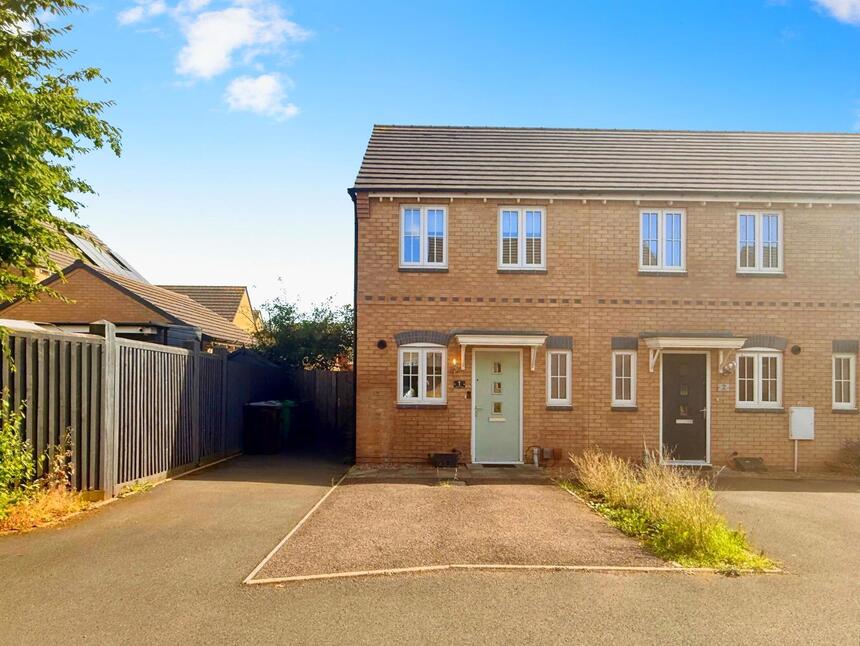 Main image of 2 bedroom End Terrace House for sale, Lapins Close, Nottinghamshire, NG8