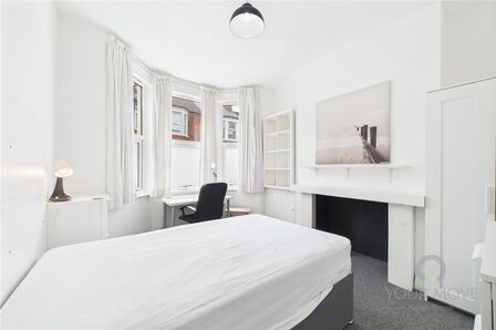 Southampton Road, 4 bedroom  House to rent, £615 pcm