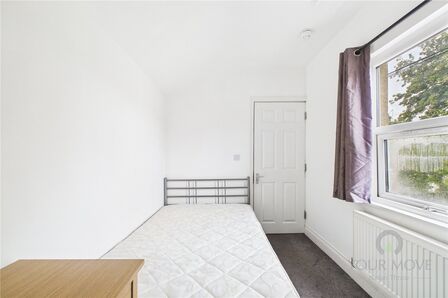 Victoria Road, 1 bedroom Property to rent, &pound;550 pcm