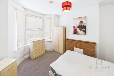 Manfield Road, 1 bedroom  House to rent, £495 pcm