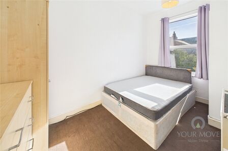 1 bedroom  Room to rent