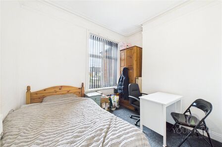 St. Michaels Avenue, 1 bedroom  Room to rent, &pound;625 pcm