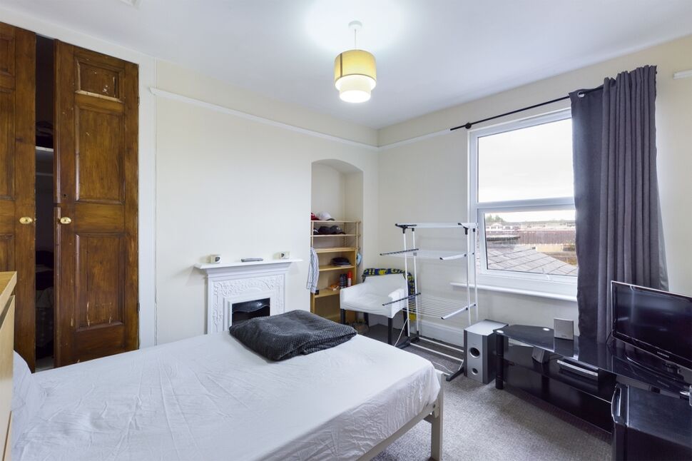 Main image of 1 bedroom  Room to rent, Abington Avenue, Northampton, NN1