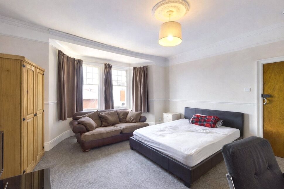 Main image of 1 bedroom Room to rent, Abington Avenue, Northampton, NN1