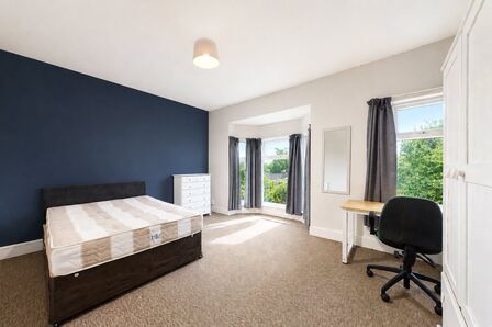 Semilong Road, 1 bedroom Property to rent, &pound;595 pcm