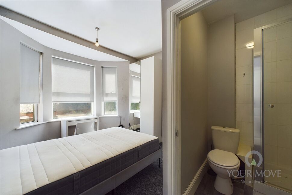 Main image of 1 bedroom Room to rent, London Road, Northampton, NN4