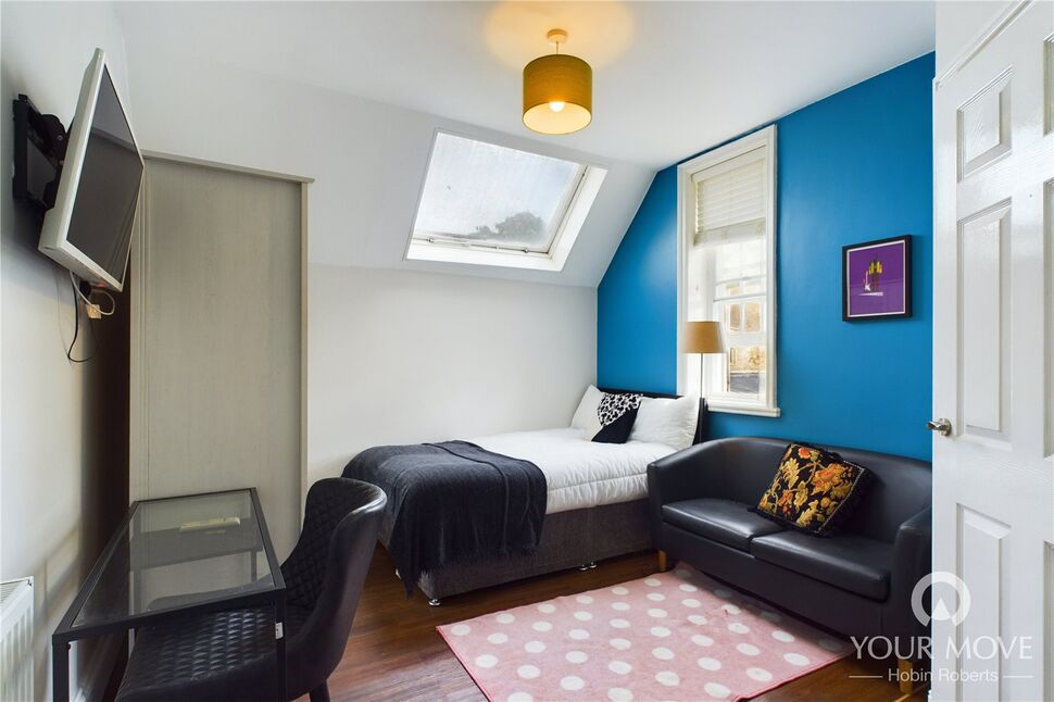 Main image of 1 bedroom Room to rent, St. Giles Street, Northampton, NN1