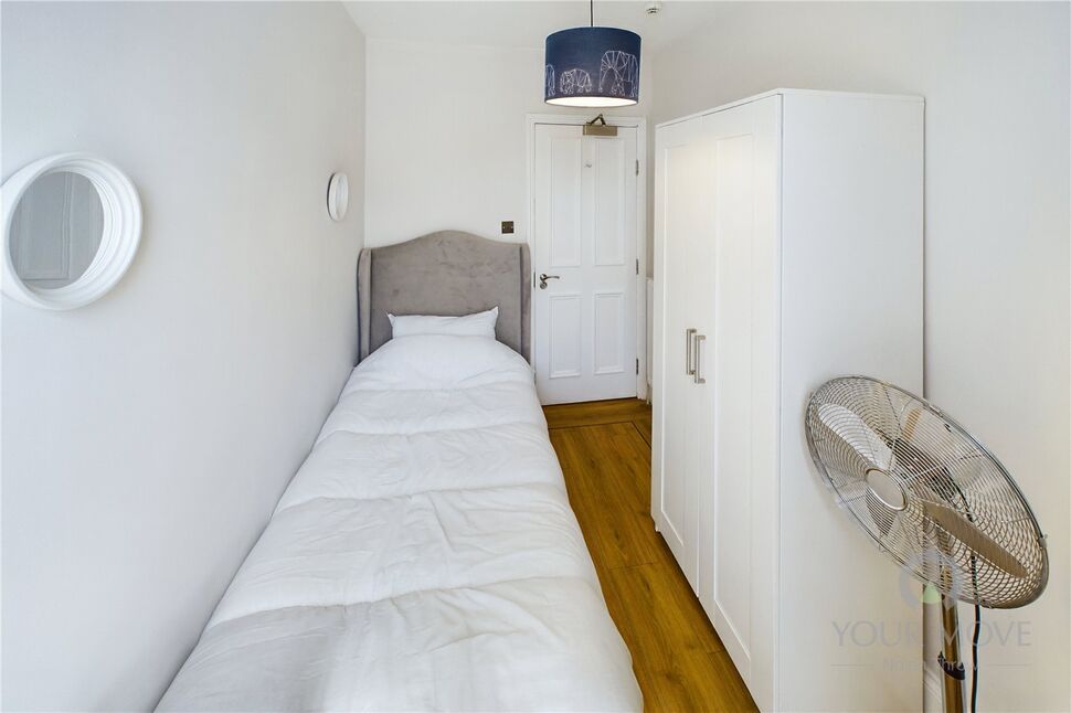Main image of 1 bedroom  Room to rent, St. Giles Street, Northampton, NN1