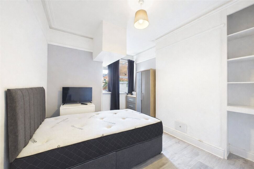 Main image of 1 bedroom Property to rent, Cedar Road, Northampton, Northamptonshire, NN1