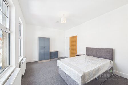 Thursby Road, 4 bedroom Property to rent, &pound;2,780 pcm