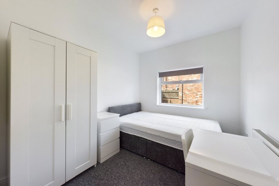 Main image of 1 bedroom Property to rent, Lower Thrift Street, Northampton, Northamptonshire, NN1