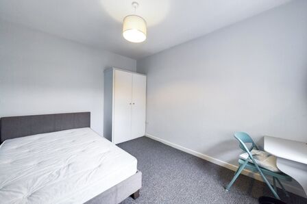 Euston Road, 1 bedroom Property to rent, &pound;550 pcm