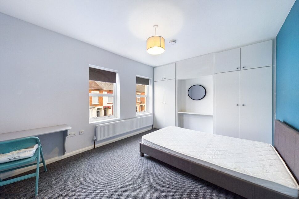 Main image of 1 bedroom Property to rent, Euston Road, Northampton, Northamptonshire, NN4