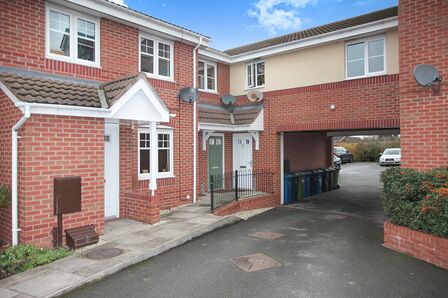 2 bedroom  Flat to rent