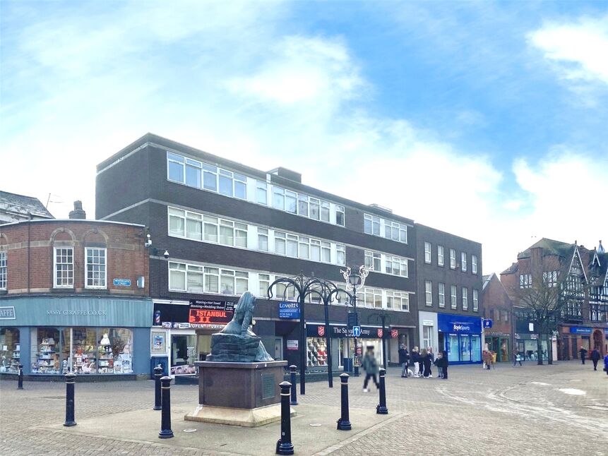 Main image of 3 bedroom  Flat to rent, Newdegate Street, Nuneaton, Warwickshire, CV11