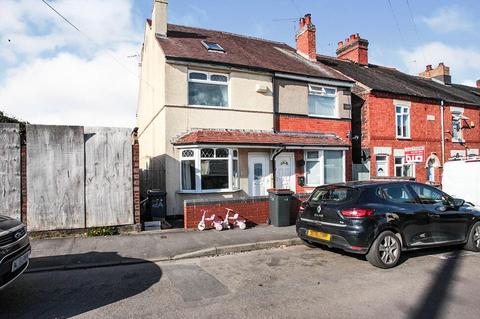 Main image of 3 bedroom Semi Detached House to rent, Webb Street, Nuneaton, Warwickshire, CV10