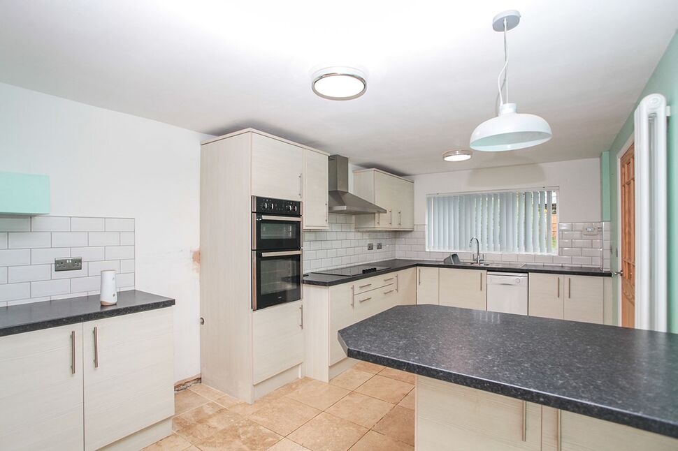 Open Plan Living / Dining Room / Kitchen