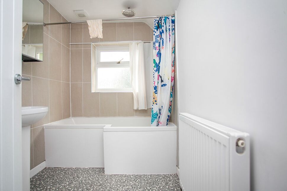 Bathroom / Shower Room / WC