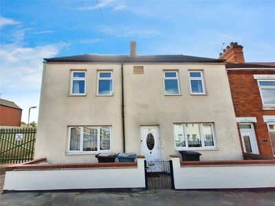 4 bedroom End Terrace House for sale