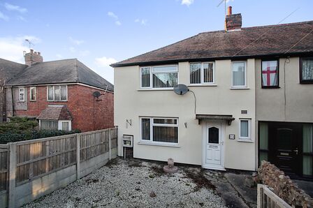 Charles Street, 3 bedroom End Terrace House for sale, £140,000