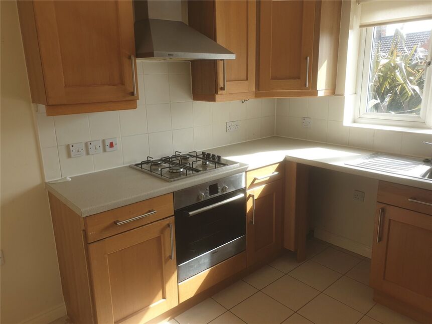 3 bedroom Mid Terrace House for sale, Spruce Road, Nuneaton, CV10 £155,000