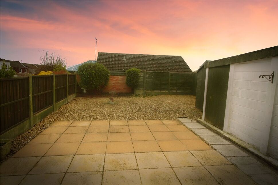 2 bedroom Semi Detached Bungalow for sale, Fair Isle Drive, Nuneaton