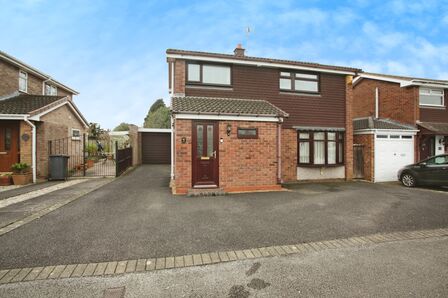 Ullswater Avenue, 3 bedroom Detached House for sale, £315,000