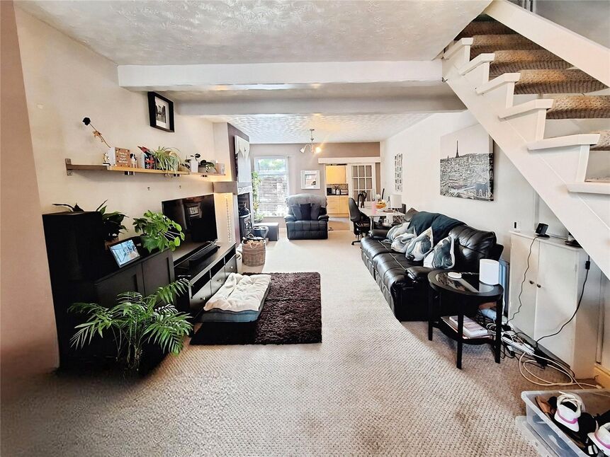 Lounge / Dining Room