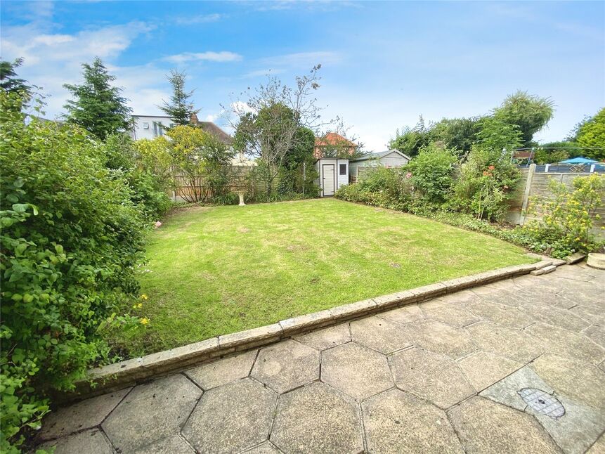 3 bedroom Detached House for sale, Newquay Close, Nuneaton, CV11 £335,000