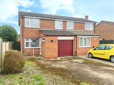 Leaward Close, 3 bedroom Semi Detached House to rent, £1,100 pcm
