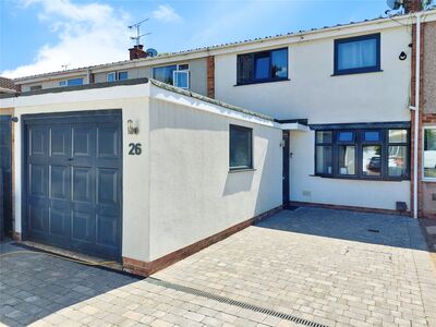 3 bedroom Mid Terrace House for sale
