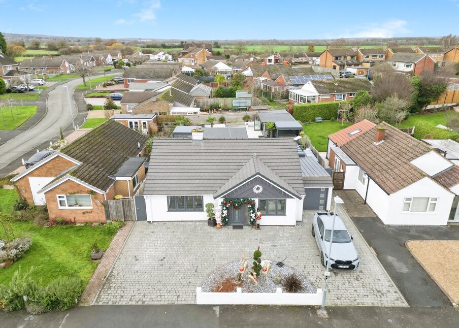 Main image of 3 bedroom Detached Bungalow for sale, Foxs Covert, Fenny Drayton, Leicestershire, CV13