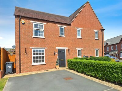 3 bedroom Semi Detached House for sale