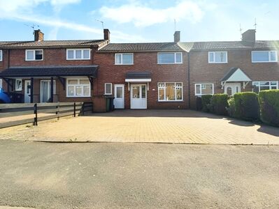 Dorlecote Place, 3 bedroom Mid Terrace House for sale, £210,000