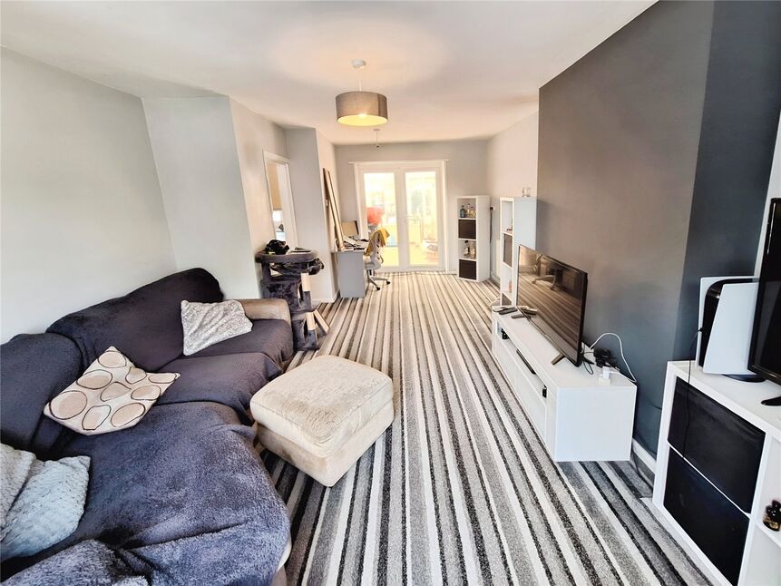 Lounge / Dining Room