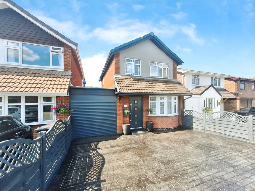 Main image of 4 bedroom Detached House for sale, Rothesay Close, Nuneaton, Warwickshire, CV10