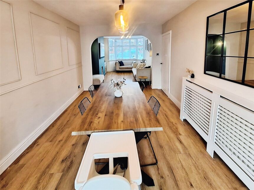 Lounge / Dining Room