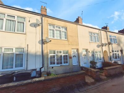 Oldbury Road, 2 bedroom Mid Terrace House for sale, £170,000