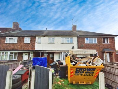 Fir Tree Grove, 4 bedroom Mid Terrace House for sale, £160,000