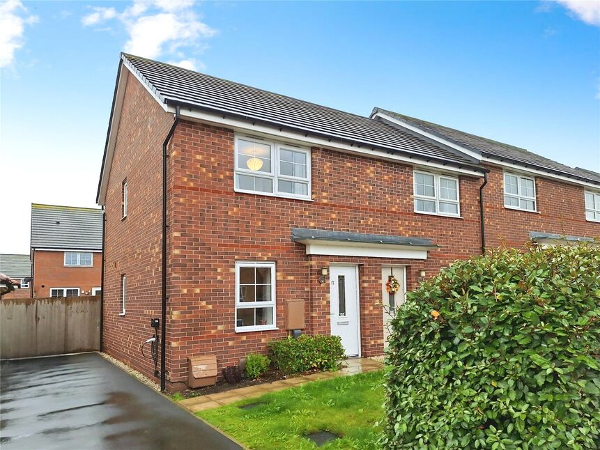 Main image of 2 bedroom End Terrace House for sale, Top Knot Close, Nuneaton, Warwickshire, CV11