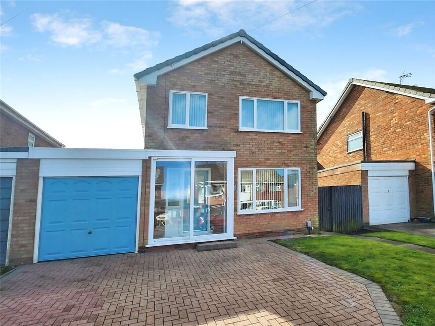 3 bedroom Detached House for sale