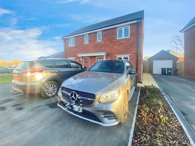 Poplar Way, 2 bedroom Semi Detached House to rent, £1,000 pcm