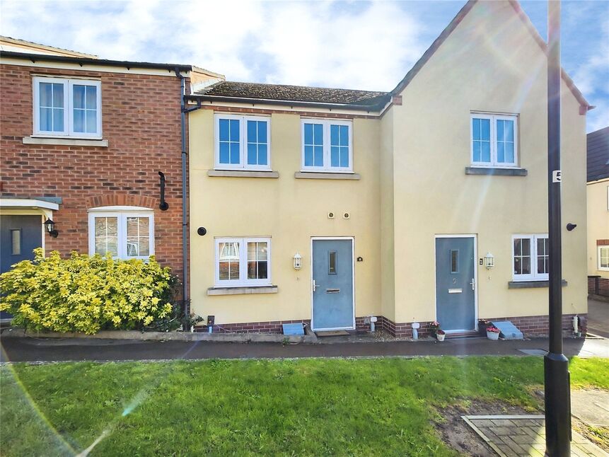 Main image of 2 bedroom Mid Terrace House for sale, Seven Foot Lane, Nuneaton, Warwickshire, CV10