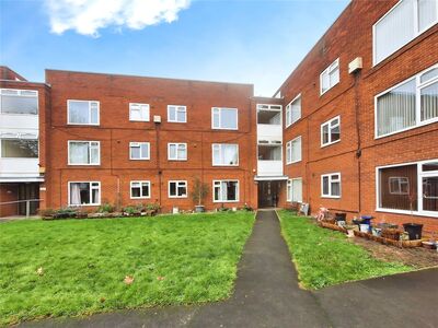 Garrett Street, 1 bedroom Flat for sale, &pound;120,000