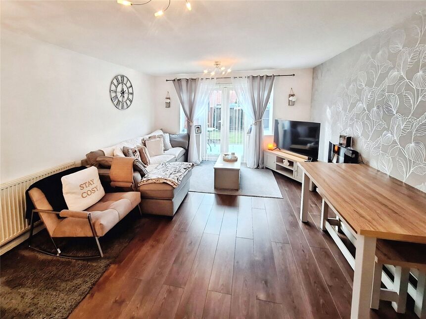 Lounge / Dining Room