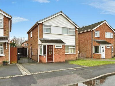 Mossdale Crescent, 3 bedroom Detached House to rent, &pound;1,350 pcm