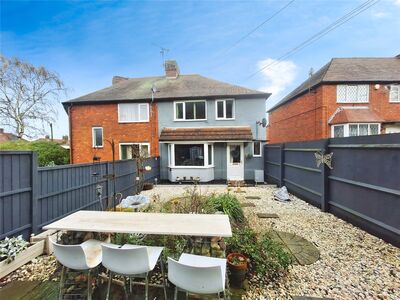 3 bedroom End Terrace House for sale